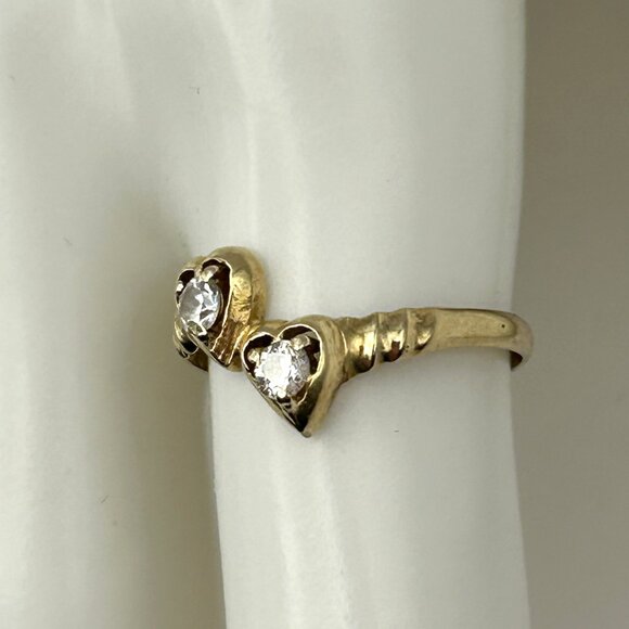 14K Turkey Ring Size 6.5 Two Stone CZ Heart Design - Picture 5 of 13